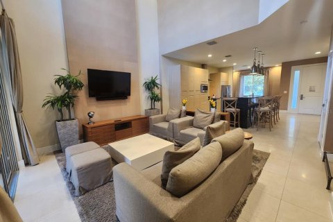 Townhouse in Kissimmee, Florida 4 bedrooms, 222.59 sq.m. № 2128931 - photo 10