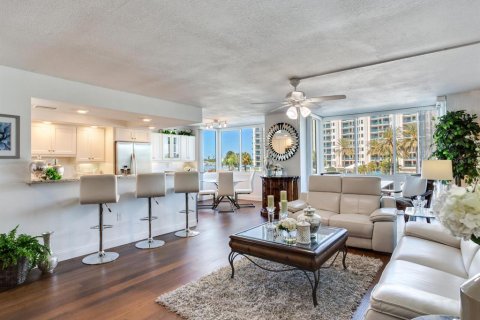 Condominio en venta en Clearwater, Florida, 2 dormitorios, 125.42 m2 № 2113448 - foto 26