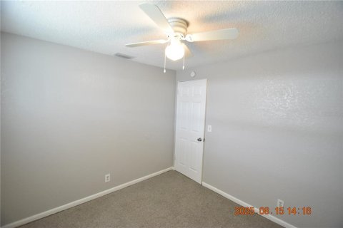 Casa en alquiler en Tampa, Florida, 4 dormitorios, 161.56 m2 № 1915592 - foto 24