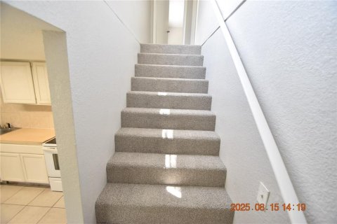 Casa en alquiler en Tampa, Florida, 4 dormitorios, 161.56 m2 № 1915592 - foto 27