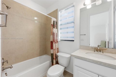 Villa ou maison à louer à Parkland, Floride: 4 chambres, 285.77 m2 № 1999861 - photo 29