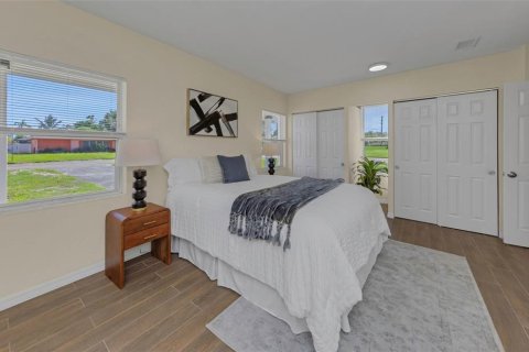 Villa ou maison à vendre à Saint Petersburg, Floride: 3 chambres, 130.06 m2 № 2430423 - photo 22