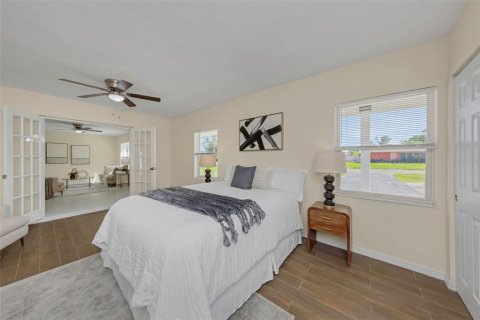 Villa ou maison à vendre à Saint Petersburg, Floride: 3 chambres, 130.06 m2 № 2430423 - photo 24