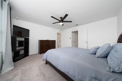 Townhouse in Davenport, Florida 3 bedrooms, 130.43 sq.m. № 1744234 - photo 22