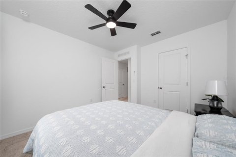 Townhouse in Davenport, Florida 3 bedrooms, 130.43 sq.m. № 1744234 - photo 19