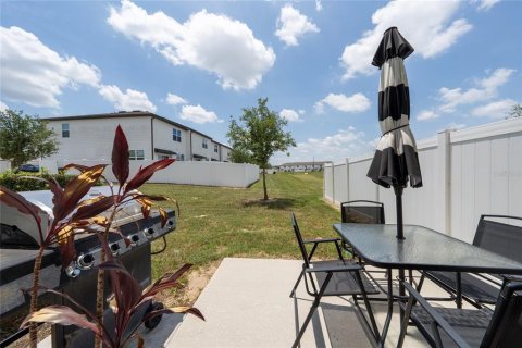 Townhouse in Davenport, Florida 3 bedrooms, 130.43 sq.m. № 1744234 - photo 27