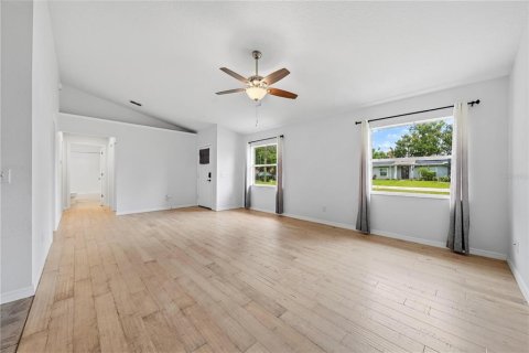 Casa en venta en Orange City, Florida, 3 dormitorios, 109.25 m2 № 2425257 - foto 7