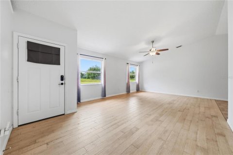 Casa en venta en Orange City, Florida, 3 dormitorios, 109.25 m2 № 2425257 - foto 9