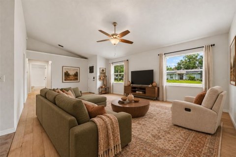 Casa en venta en Orange City, Florida, 3 dormitorios, 109.25 m2 № 2425257 - foto 6