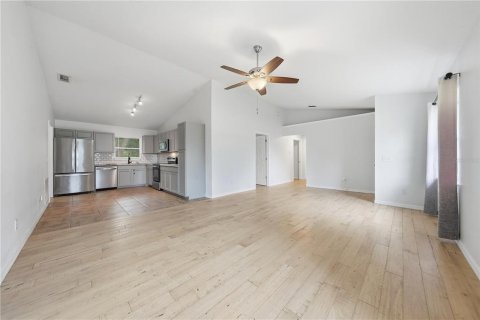 Casa en venta en Orange City, Florida, 3 dormitorios, 109.25 m2 № 2425257 - foto 8