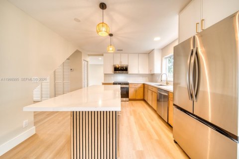 Casa en venta en Miramar, Florida, 3 dormitorios, 167.04 m2 № 2029843 - foto 9