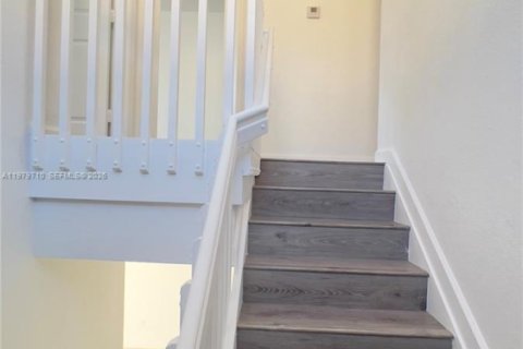 Купить таунхаус в Хомстед, Флорида 4 спальни, 161.28м2, № 2045367 - фото 29