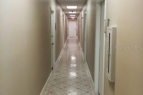 Immobilier commercial à louer à Tampa, Floride: 1731.33 m2 № 584407 - photo 3