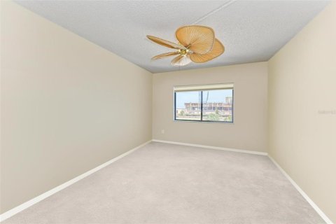 Condo in Sarasota, Florida, 2 bedrooms  № 1509160 - photo 18