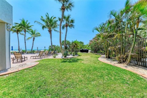 Condo in Sarasota, Florida, 2 bedrooms  № 1509160 - photo 27