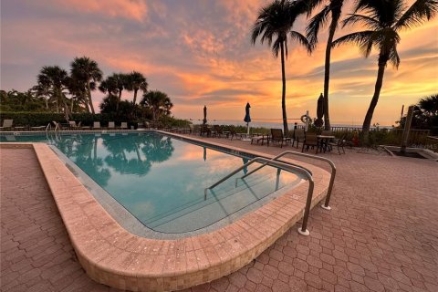 Condo in Sarasota, Florida, 2 bedrooms  № 1509160 - photo 25