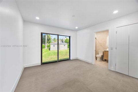 Villa ou maison à louer à Hollywood, Floride: 3 chambres, 169.92 m2 № 2155044 - photo 27