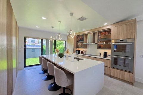 Villa ou maison à louer à Hollywood, Floride: 3 chambres, 169.92 m2 № 2155044 - photo 8
