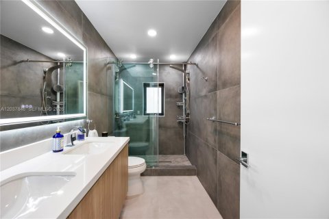 Villa ou maison à louer à Hollywood, Floride: 3 chambres, 169.92 m2 № 2155044 - photo 26