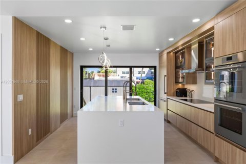 Villa ou maison à louer à Hollywood, Floride: 3 chambres, 169.92 m2 № 2155044 - photo 10