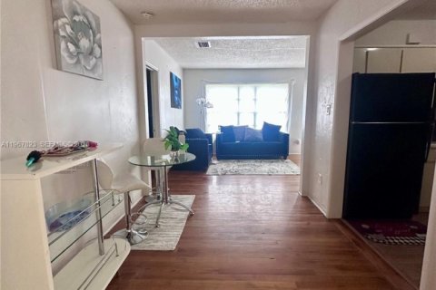 Купить виллу или дом в Майами, Флорида 3 спальни, 205.87м2, № 2029160 - фото 4