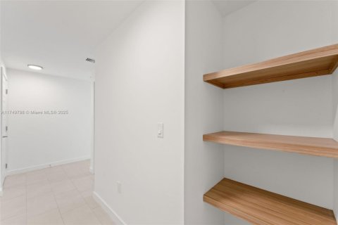 Appartement à louer à Miami, Floride: 2 chambres, 100.15 m2 № 1728835 - photo 29