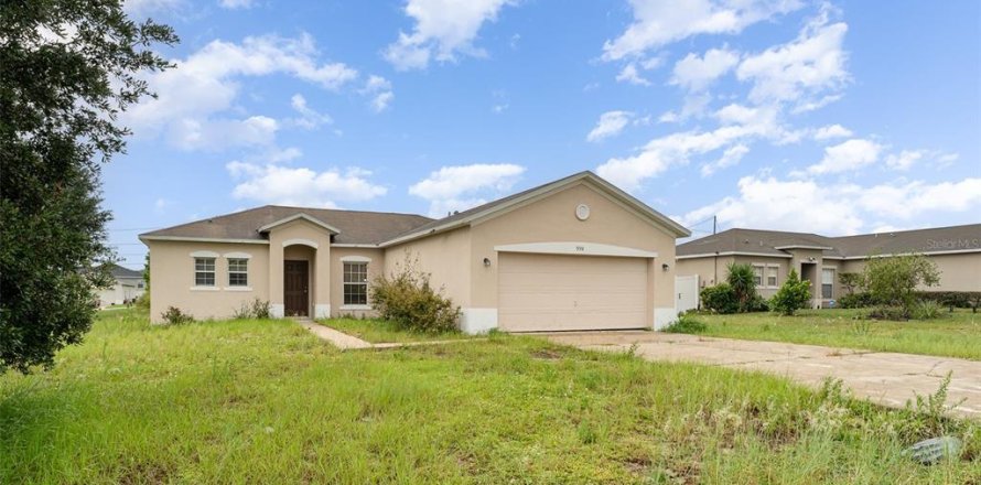 House in Kissimmee, Florida 3 bedrooms, 114.73 sq.m. № 1843194