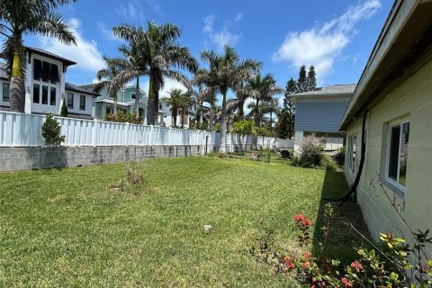 Купить земельный участок в Редингтон-Шорс, Флорида № 1902914 - фото 5