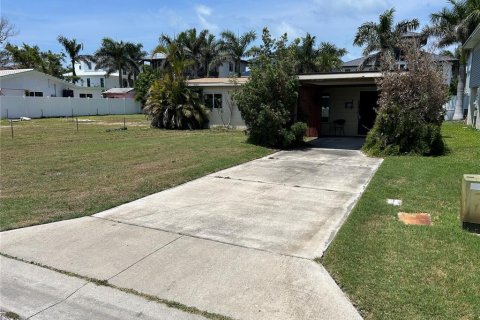 Купить земельный участок в Редингтон-Шорс, Флорида № 1902914 - фото 4