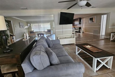 Casa en venta en Bradenton, Florida, 4 dormitorios, 209.12 m2 № 2228395 - foto 15