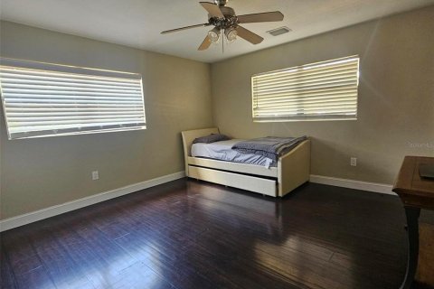 Casa en venta en Bradenton, Florida, 4 dormitorios, 209.12 m2 № 2228395 - foto 17