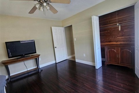 Casa en venta en Bradenton, Florida, 4 dormitorios, 209.12 m2 № 2228395 - foto 19