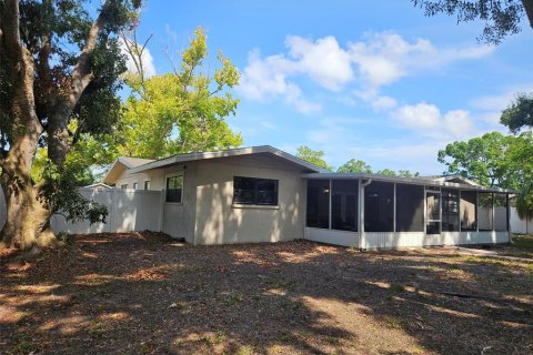 Casa en venta en Bradenton, Florida, 4 dormitorios, 209.12 m2 № 2228395 - foto 2