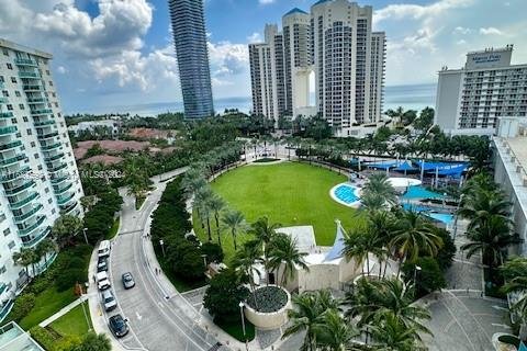 Copropriété à vendre à Sunny Isles Beach, Floride: 2 chambres, 139.82 m2 № 1713806 - photo 1