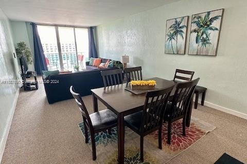 Copropriété à vendre à Sunny Isles Beach, Floride: 2 chambres, 139.82 m2 № 1713806 - photo 9