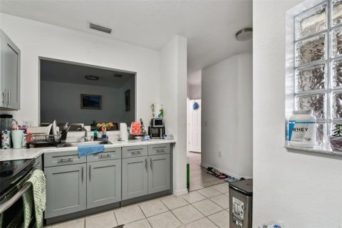 Copropriété à vendre à Riverview, Floride: 3 chambres, 106.93 m2 № 1902616 - photo 12