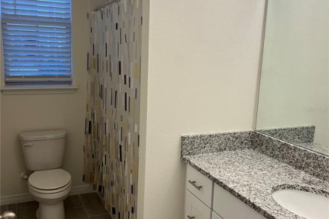 House in Winter Garden, Florida 3 bedrooms, 156.91 sq.m. № 1393810 - photo 2