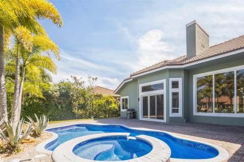 House in Coral Springs, Florida 6 bedrooms, 386.1 sq.m. № 1848349 - photo 24