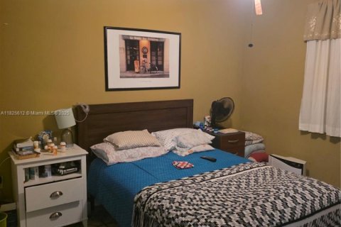 Casa en venta en Miami, Florida, 3 dormitorios, 136.75 m2 № 1942114 - foto 10