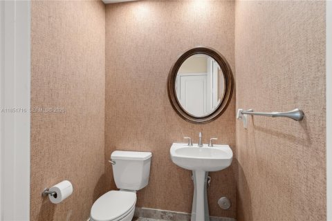 Townhouse in Sunrise, Florida 3 bedrooms, 188.13 sq.m. № 2172374 - photo 21