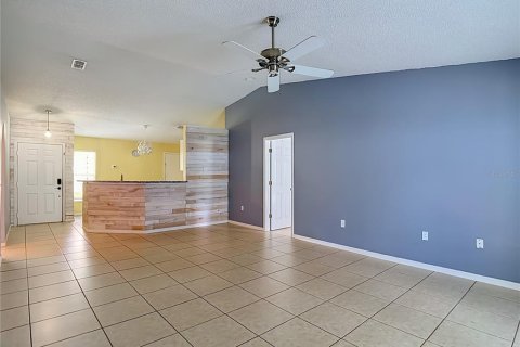 Casa en venta en Gibsonton, Florida, 3 dormitorios, 132.29 m2 № 2384482 - foto 11