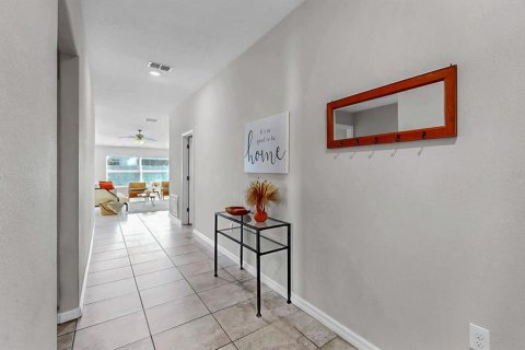 Casa en venta en Sun City Center, Florida, 4 dormitorios, 179.77 m2 № 1909505 - foto 6