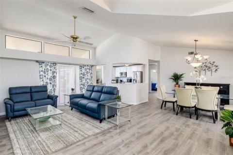 Купить виллу или дом в Пунта-Горда, Флорида 3 комнаты, 211.54м2, № 1534966 - фото 7
