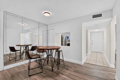 Copropriété à louer à Boynton Beach, Floride: 2 chambres, 91.6 m2 № 2401755 - photo 5