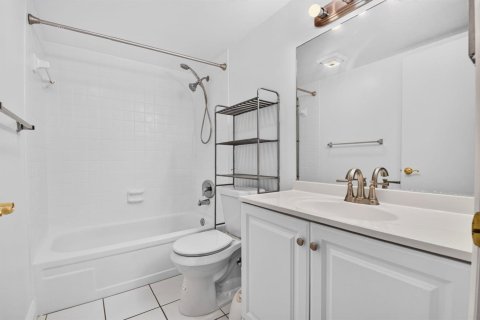 Copropriété à louer à Boynton Beach, Floride: 2 chambres, 91.6 m2 № 2401755 - photo 19