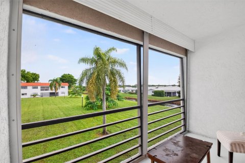 Copropriété à louer à Boynton Beach, Floride: 2 chambres, 91.6 m2 № 2401755 - photo 16