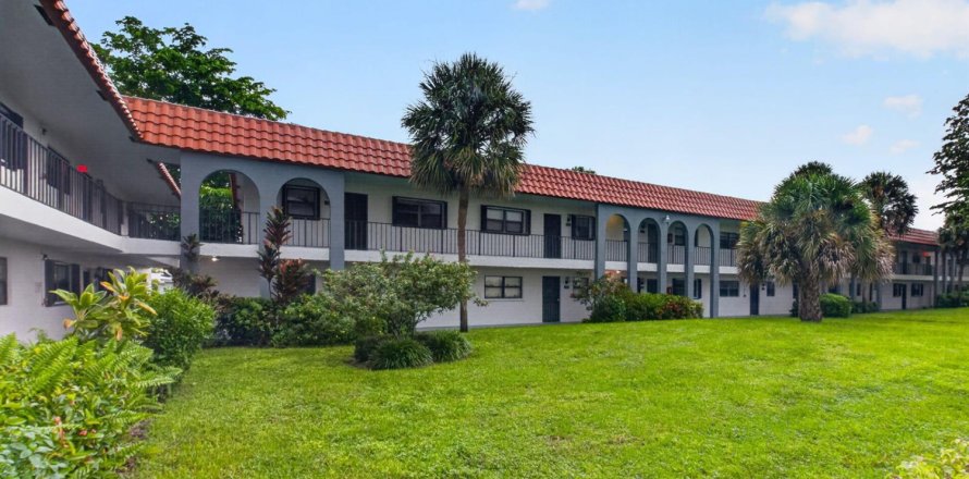 Condo à Boynton Beach, Floride, 2 chambres  № 2401755