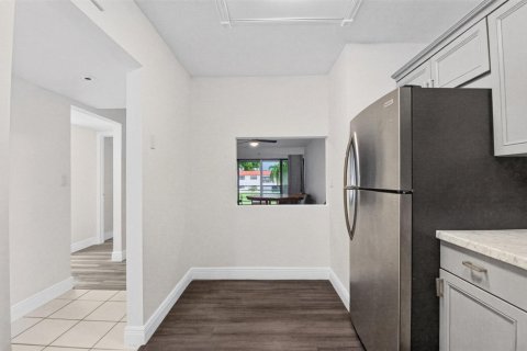 Copropriété à louer à Boynton Beach, Floride: 2 chambres, 91.6 m2 № 2401755 - photo 13
