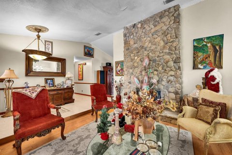 House in Coral Springs, Florida 4 bedrooms, 242.38 sq.m. № 2247045 - photo 7