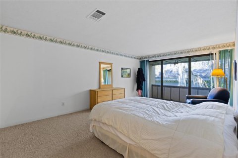 Copropriété à vendre à Gainesville, Floride: 3 chambres, 155.15 m2 № 1526573 - photo 16